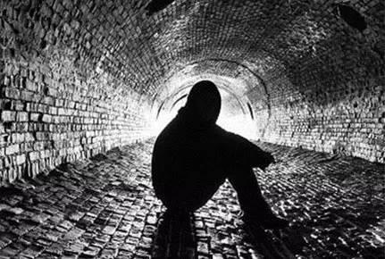 什么才算人生低谷 v2-b88a820ee4f79431cc5f2ed371e6b6ee_1440w.jpg?source=172ae18b