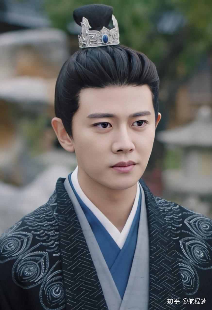 任嘉伦新剧热度高涨周生辰结局惹泪目时宜举动让人心碎