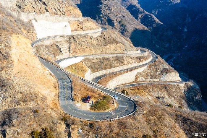 踏雪而歌打卡北京最具视觉冲击力的魔鬼公路红井路