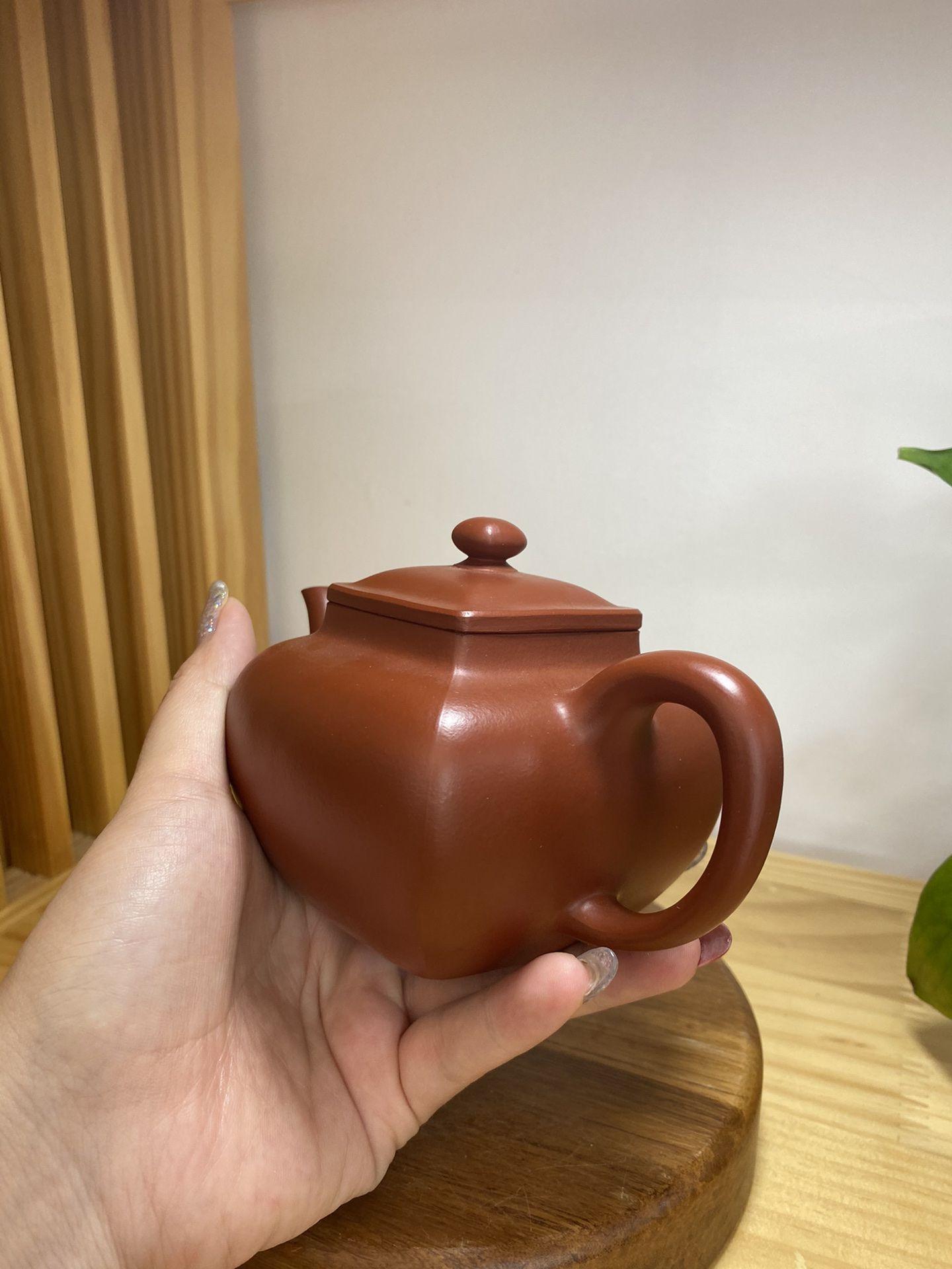 丁山紫砂壶大师方彩娣作品「浑四方壶」家藏朱泥270毫升-藏壶匠