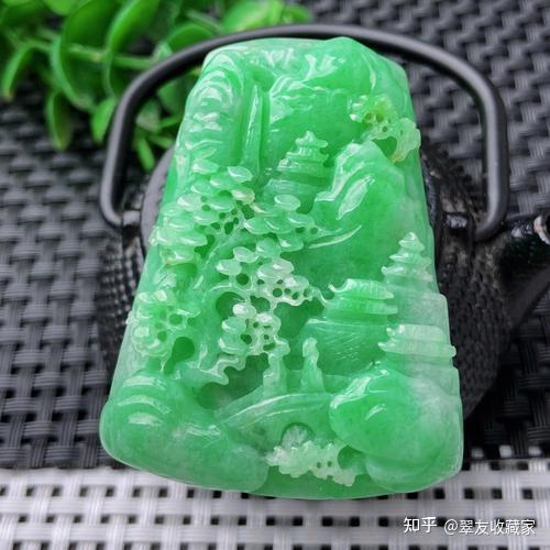 翡翠山水圆牌好还是方牌好看呢- 知乎