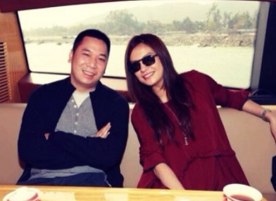 深夜发声黄有龙否认自己曾是领导司机赵薇说问心无愧