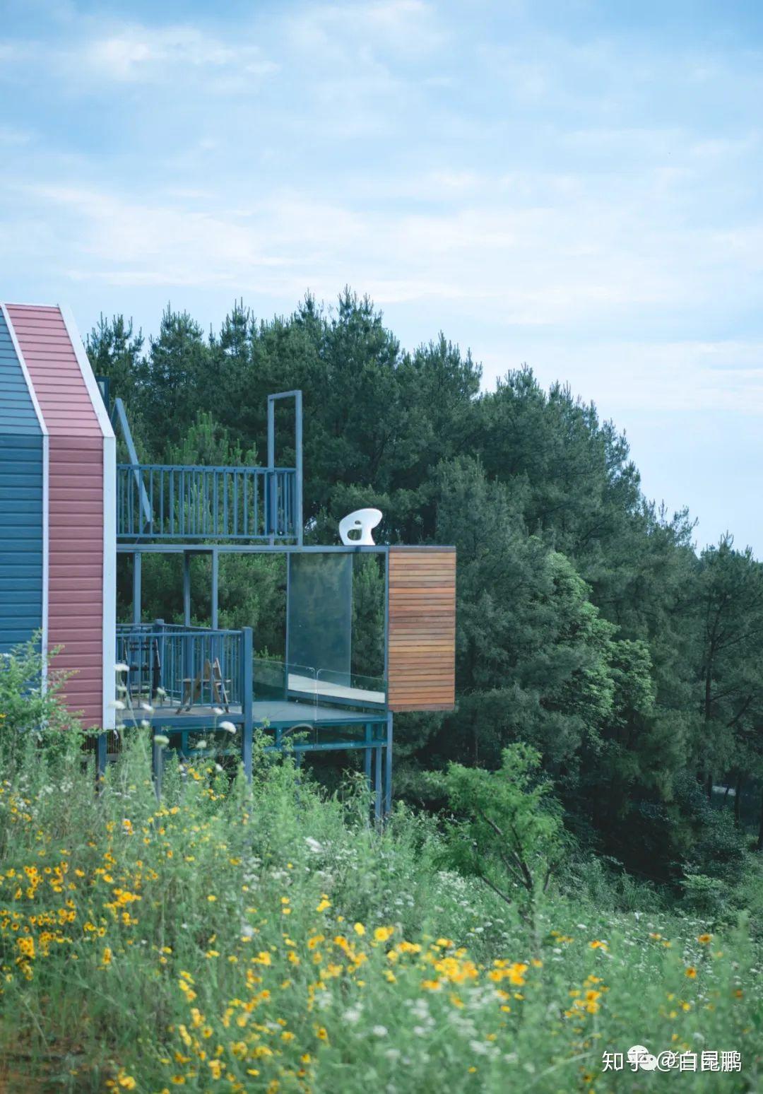 老白在北碚金刀峡上山下乡当农民,想把非屋,民宿与文创做一份试验田