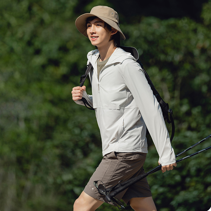 【2025年男士防晒衣推荐】哪些品牌防晒衣值得入手？10款品牌防晒衣推荐：迪卡侬、伯希和、ohsunny、骆驼、蕉内、蕉下、凯乐石、nothomme