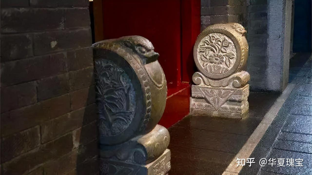 "门当"与"户对"最初其实是指古代大门建筑中的两个重要组成部分.