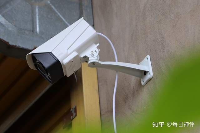 家居安防摄像头重在拍的清华晟全彩摄像头安装分享