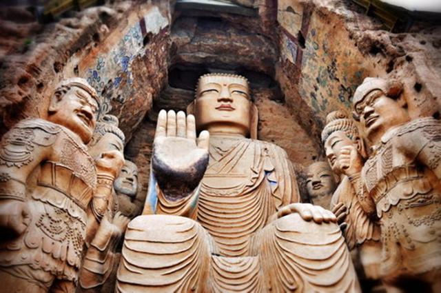 鲜为人知的中国佛窟鼻祖天梯山石窟