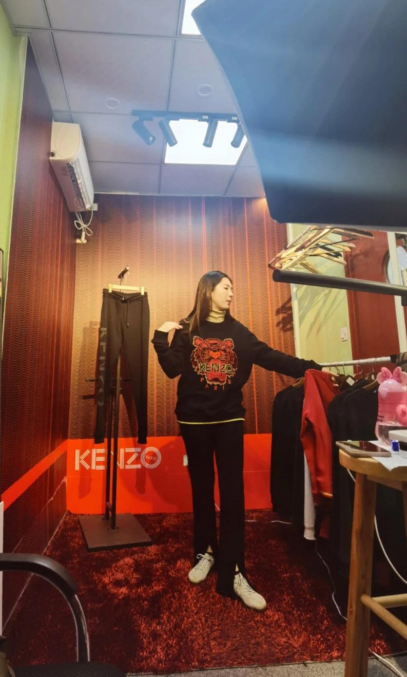 抖音直播怎么卖酒店房间 v2-ba565d969411eb0e129b608318287389_1440w.jpg?source=172ae18b