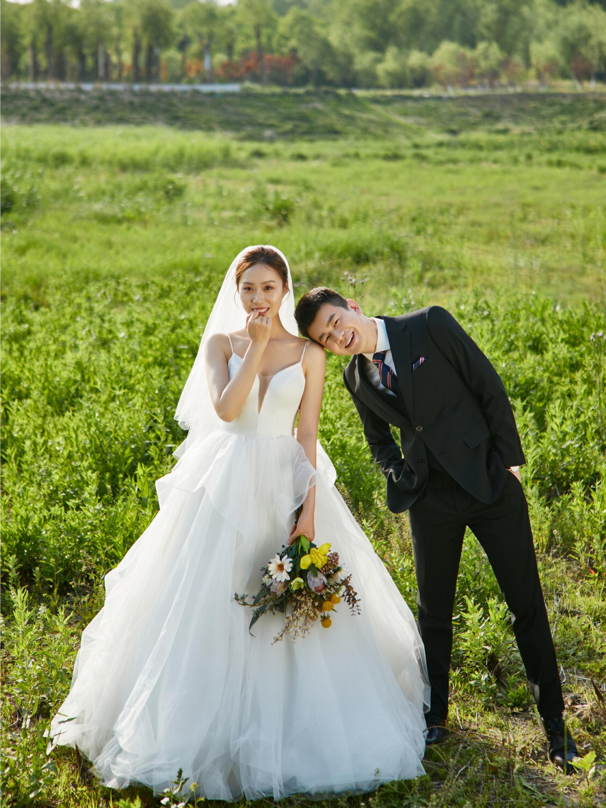 夏日限定温榆河森系电影感婚纱照