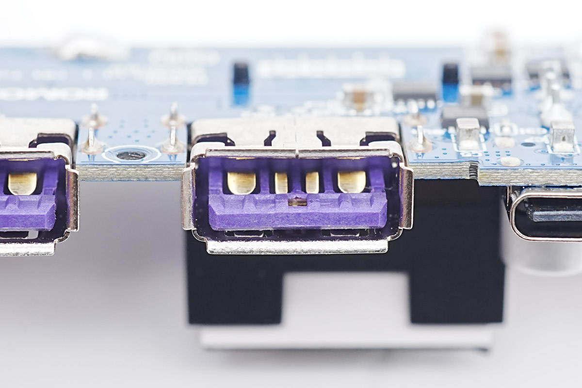 拆解报告:ROMOSS罗马仕30000mAh 30W移动电源PEA30-192 - 知乎