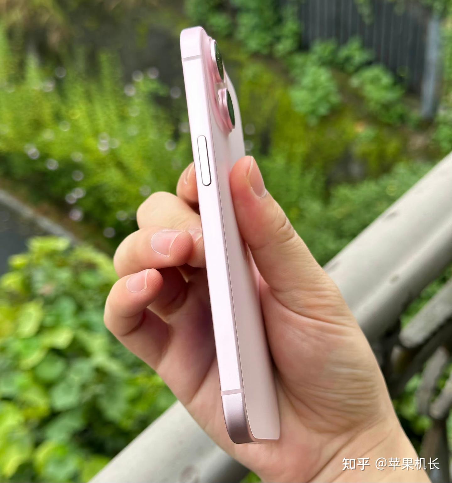 不吹不黑，iPhone 15使用了4天，说一下使用体验 - 知乎