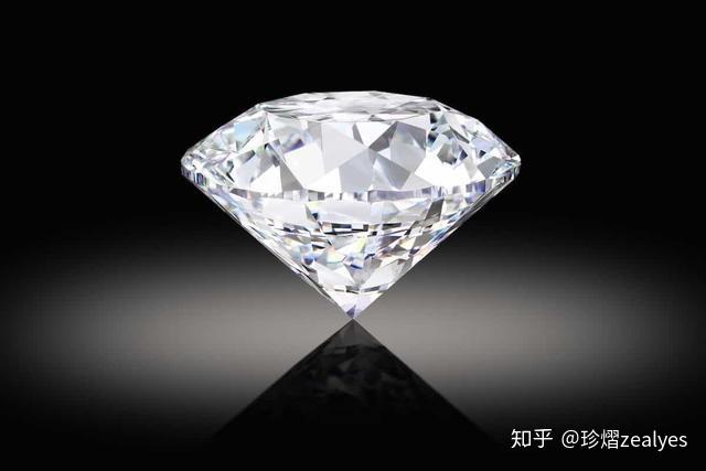 有史以来最大的圆形d色无瑕白色钻石