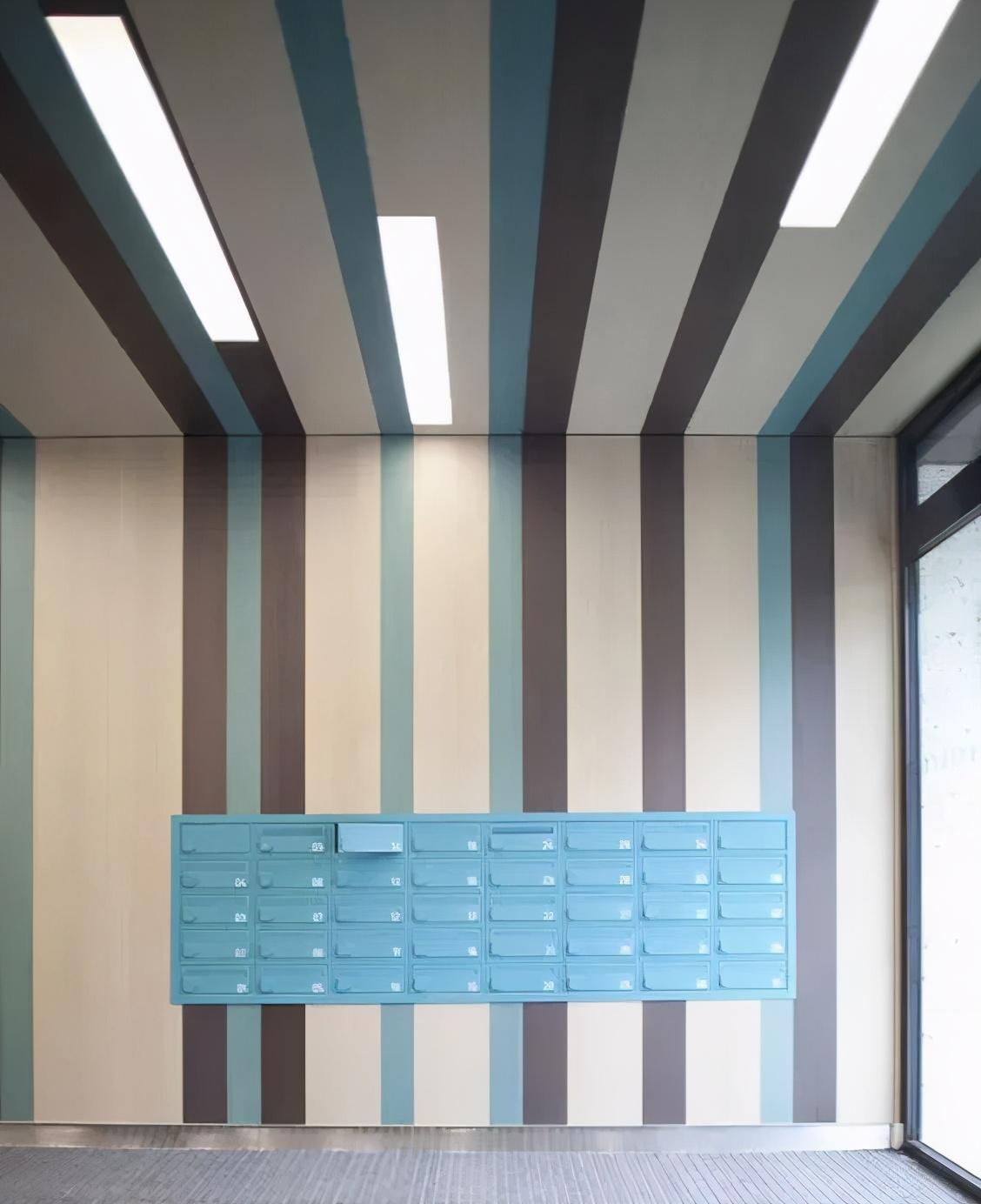 金属饰面板所采用的材料形式主要分为金属板,金属条,金属管为主.