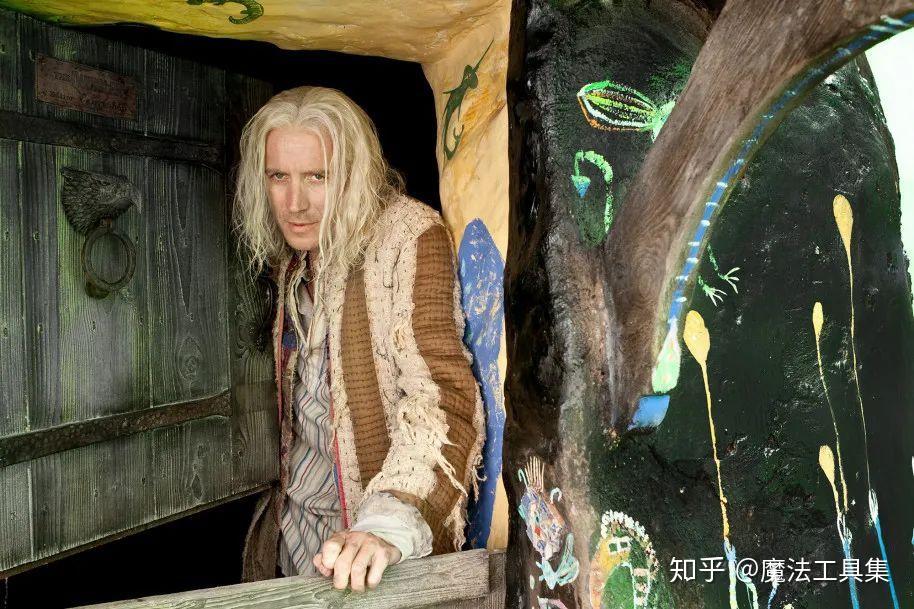 谢诺菲留斯·洛夫古德的……其实我们也不知道是啥