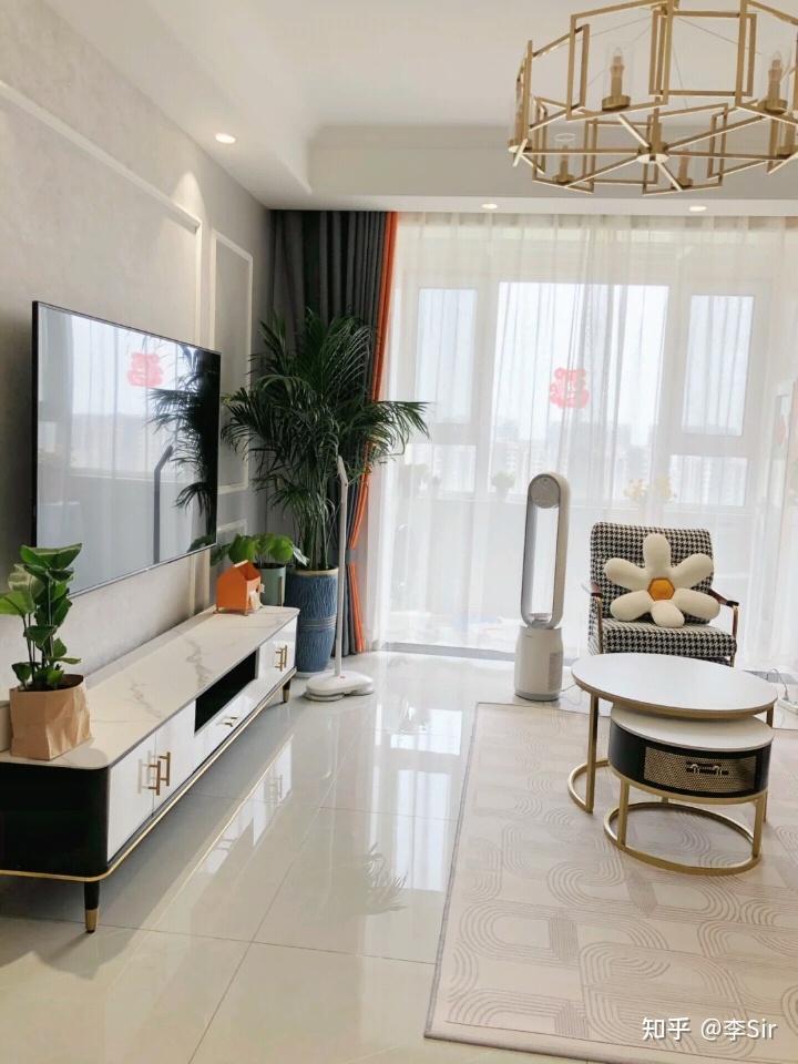 屋主选择美式简约打造出一个极度舒适的家太整洁了