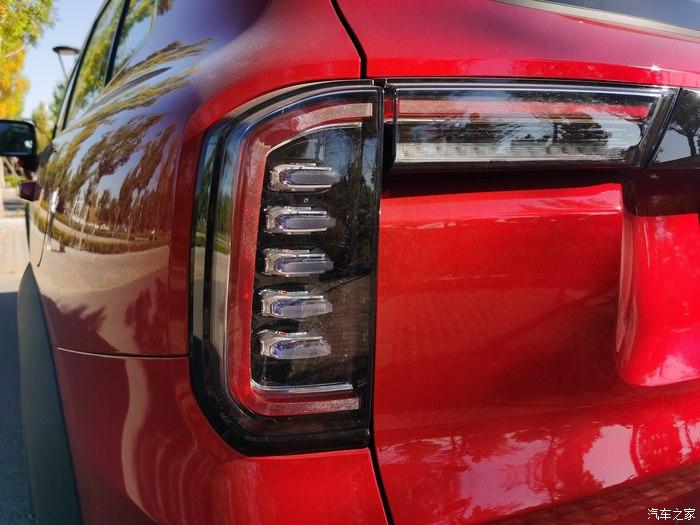 红色哈弗大狗提车作业:肌肉十足,科技先进,配置丰富 - 知乎