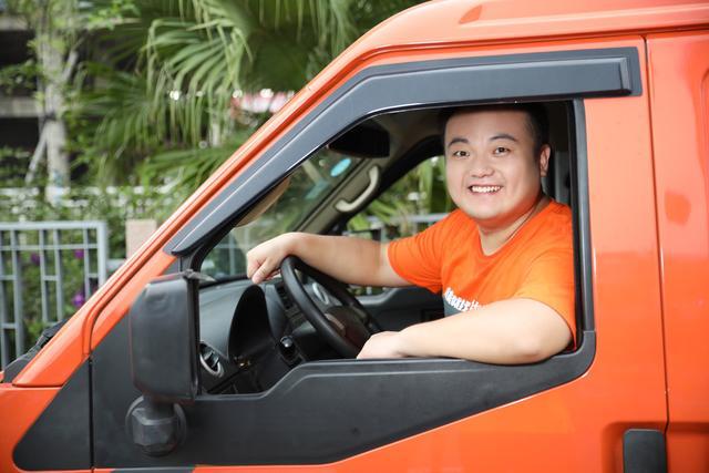 货拉拉不仅会为他们打造一个赚钱养家的平台,还要努