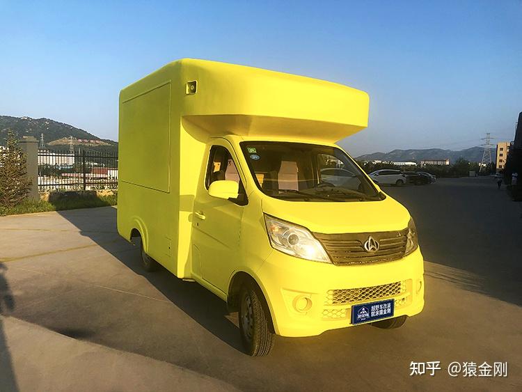 小房车防护升级定制喷涂黄色车身防爆装甲漆抗冲击耐磨防刮