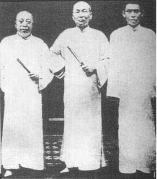 张啸林被暗杀后,黄金荣如何看待杜月笙?和他较劲成立“荣社” - 知乎