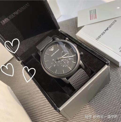 阿玛尼ar1968它来喽本年最火男表