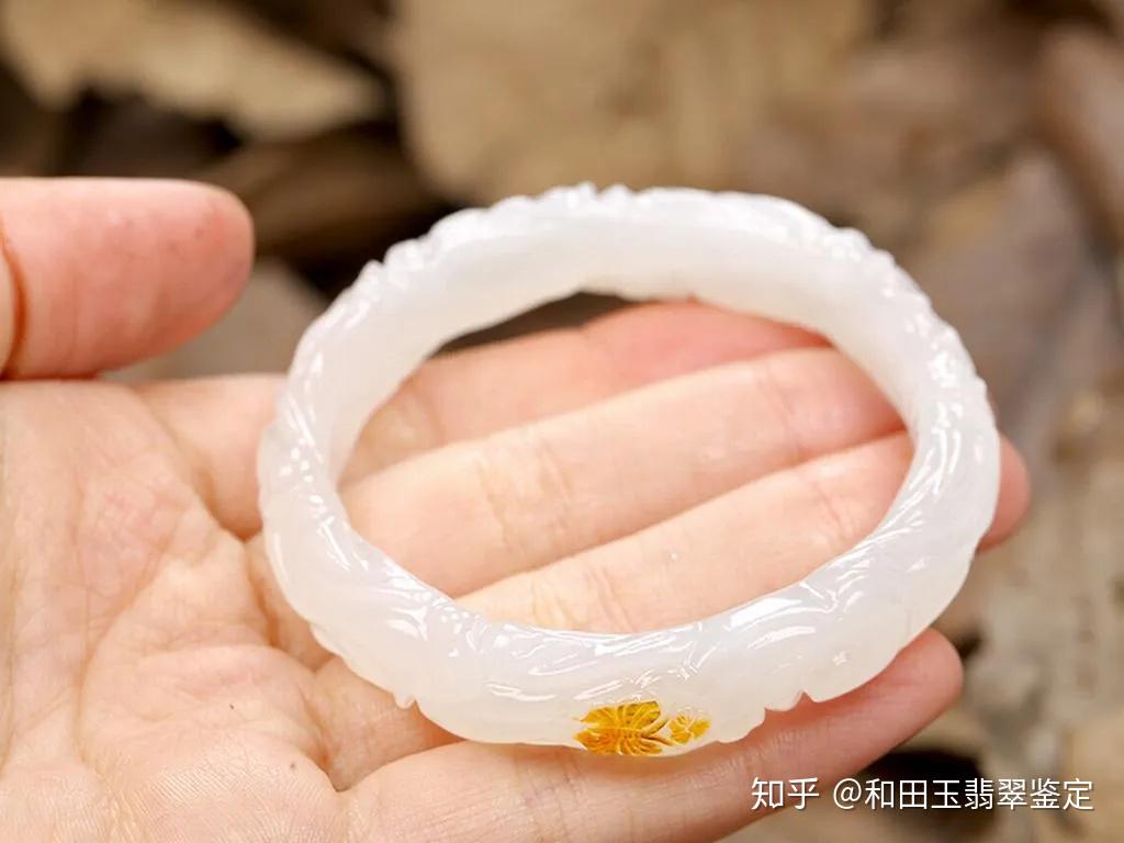 和田玉雕花手镯好吗？值得购买吗？ - 知乎