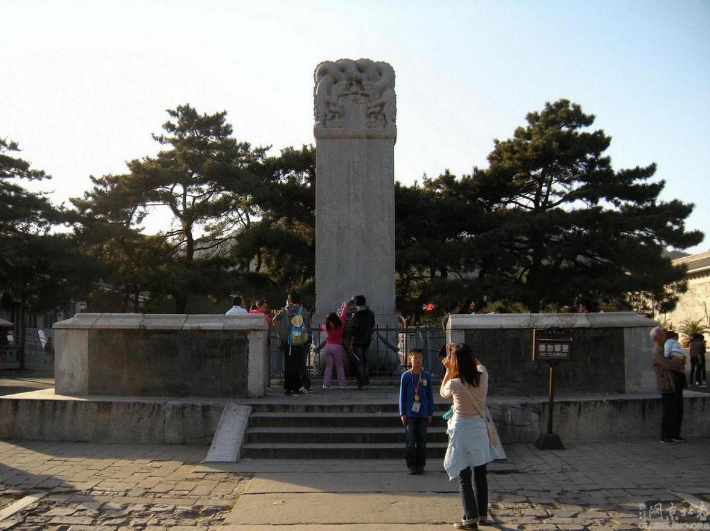 [图说]古今影像大明十三陵－－十五，明神宗万历帝朱翊钧定陵之开放的皇陵-明十三陵背后的帝王传奇