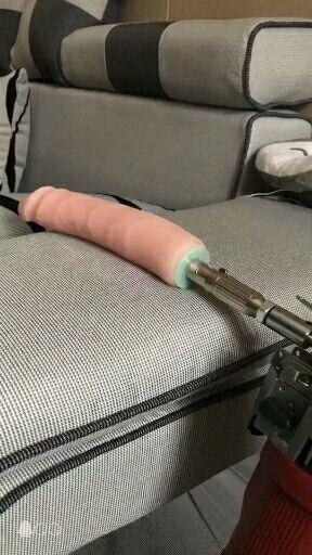 高中女生因为胸大被取笑怎么办?