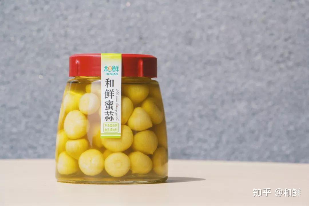 大蒜蜂蜜水有什么功效 v2-bcb6cff5bb68858b754137a9937198de_r.jpg