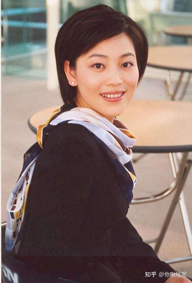 劳春燕：34岁进央视，38岁做妈妈，与丈夫孩子分居的苦乐年华 - 知乎