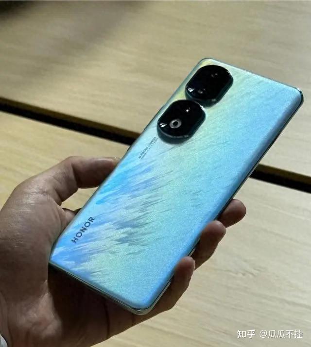 华为荣耀100新机备案颜值与性能兼备满级直屏后置三摄