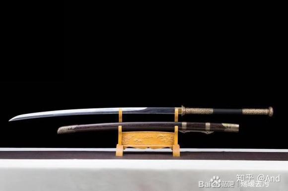 各类工艺品宝剑武士刀来看看我的货质量做工性能外观绝对是不可挑剔的