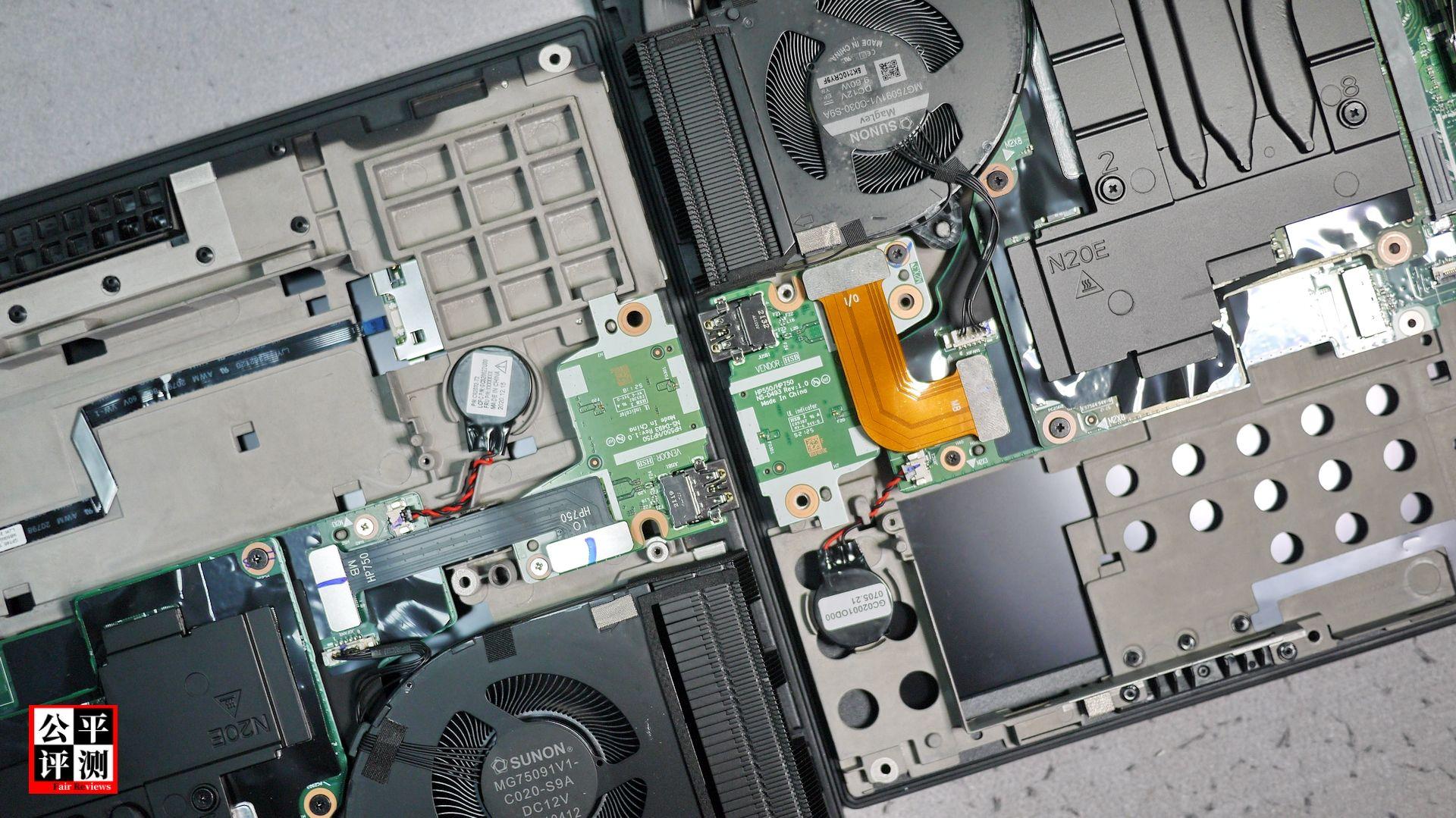 2021thinkpad重型移动工作站p15gen2p17gen2对比评测连载2拆解一胎