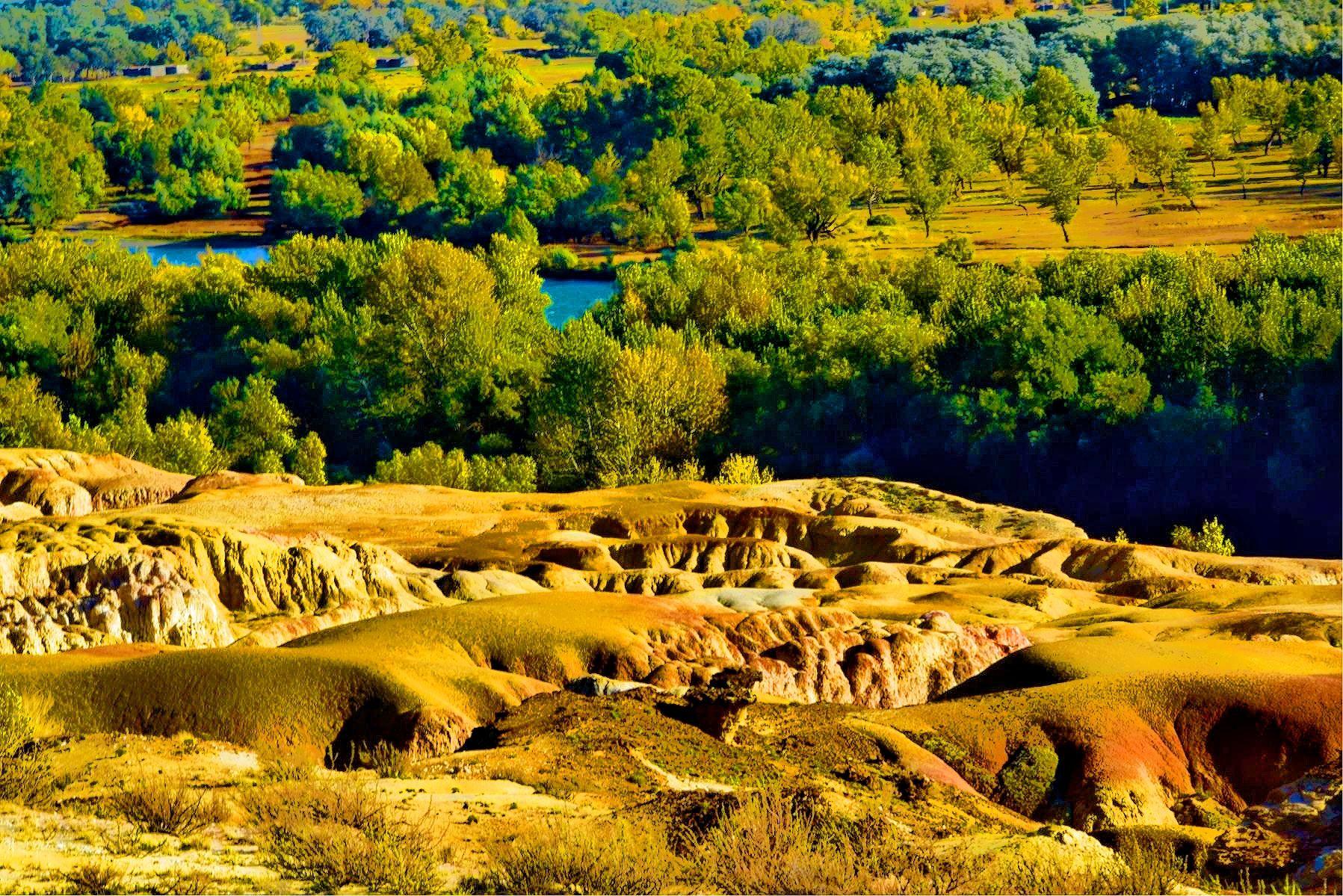 惊艳斑斓的五彩滩