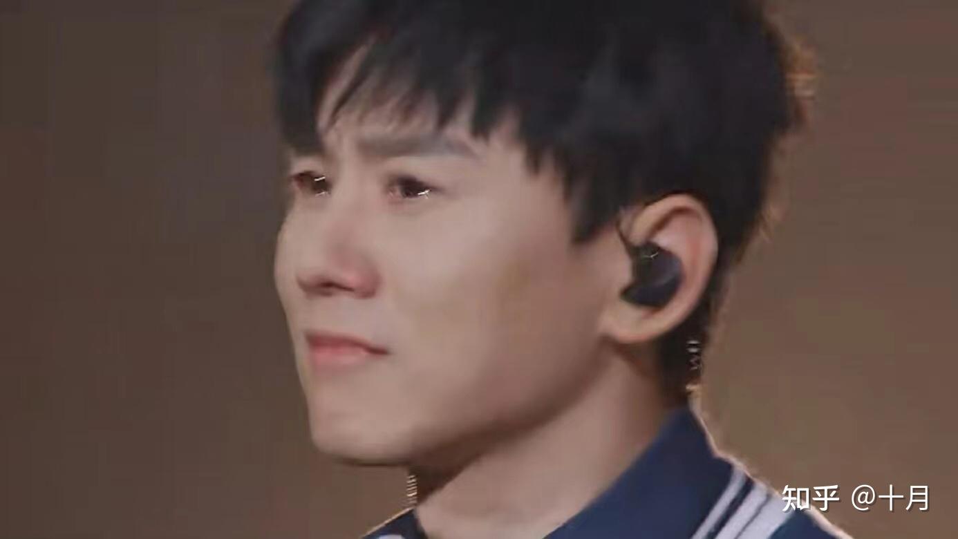 张杰唱我们的歌感慨落泪 - 知乎
