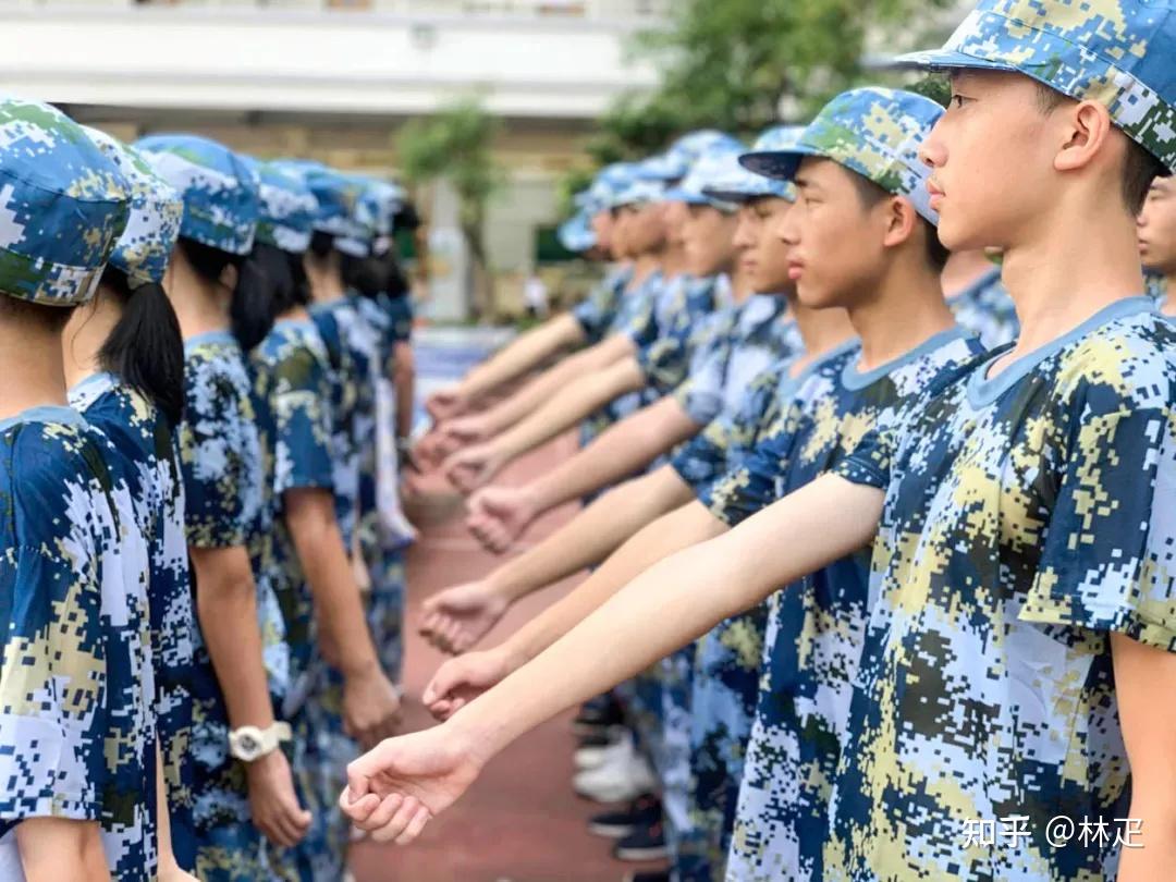 河源黄冈实验中学