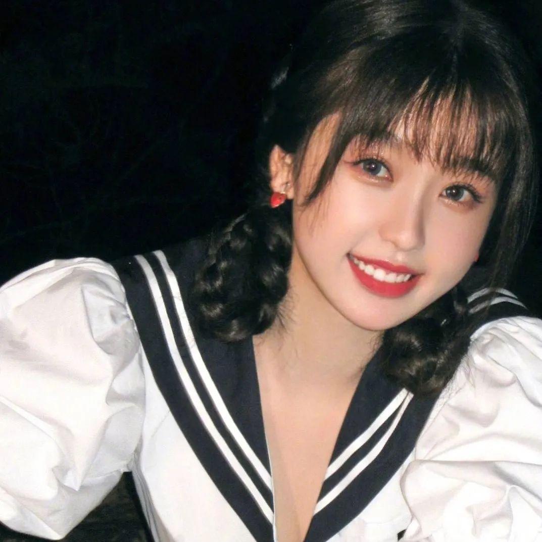 虞书欣可爱头像