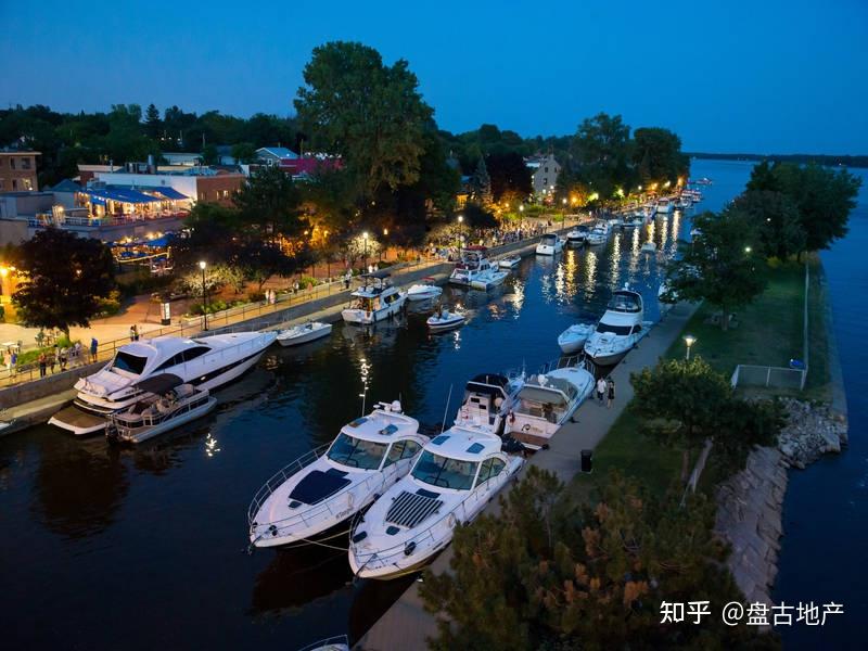 com/eng/directory-services/这里还有蒙特利尔岛上唯一的动物园