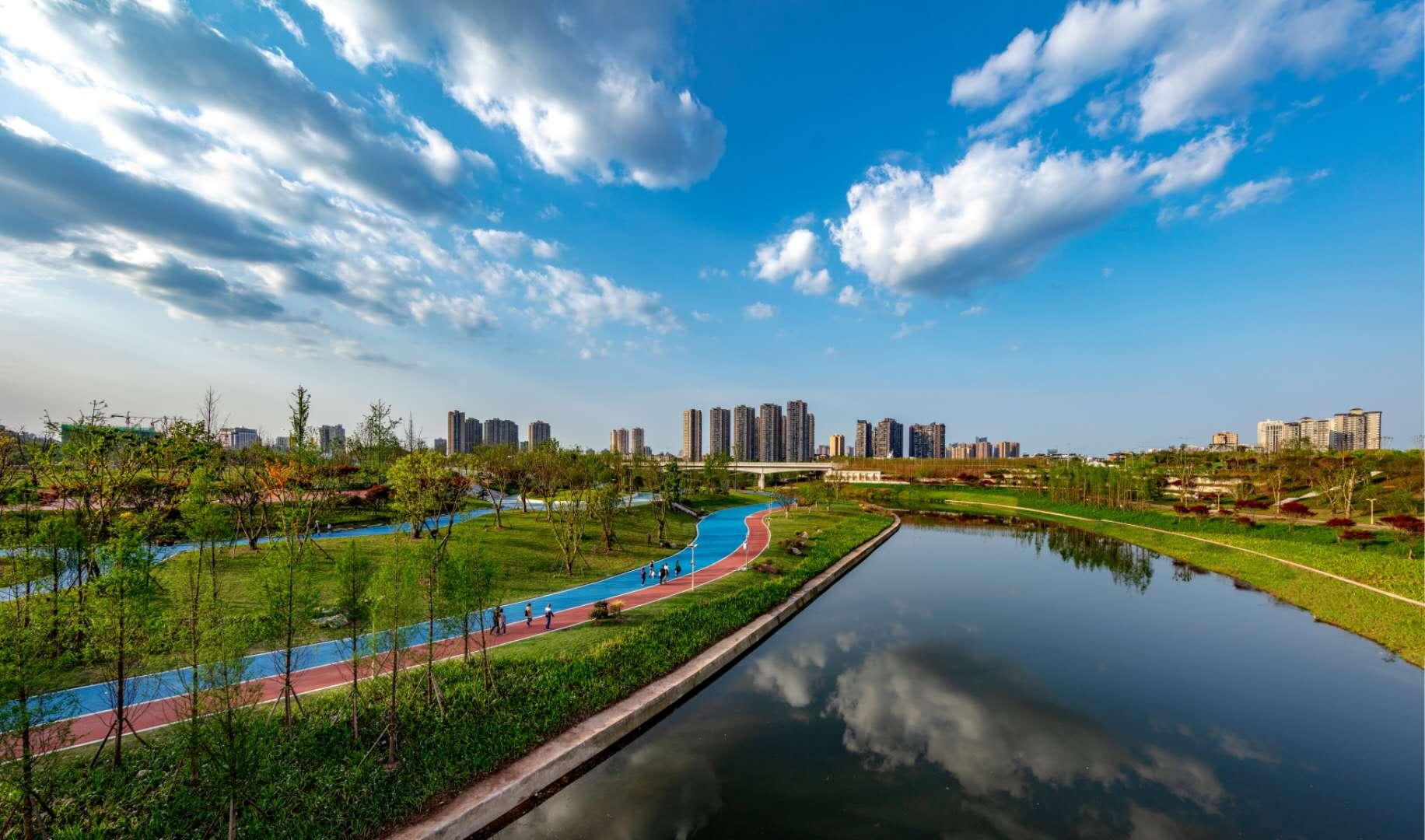 经济日报聚焦铜梁西部小城内外兼修