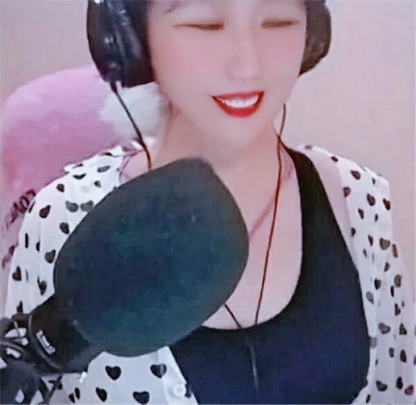 如何看待斗鱼游戏主播乔碧萝殿下直播不小心露脸这一直播事故?