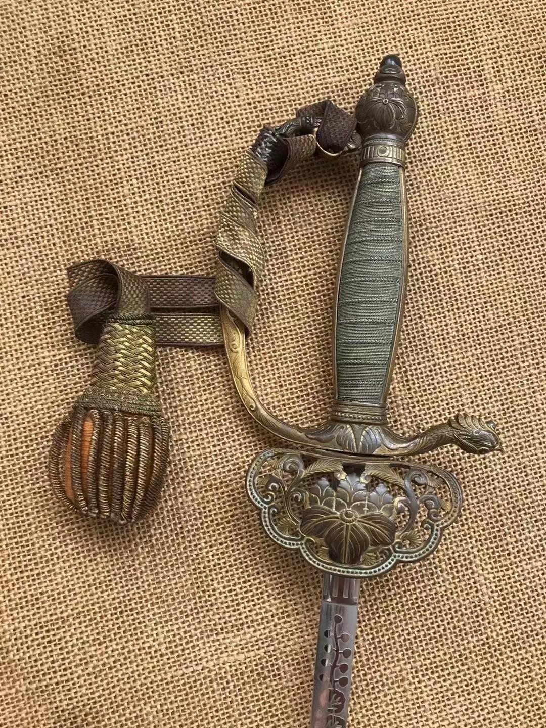 二战日本高级别五七桐文官剑