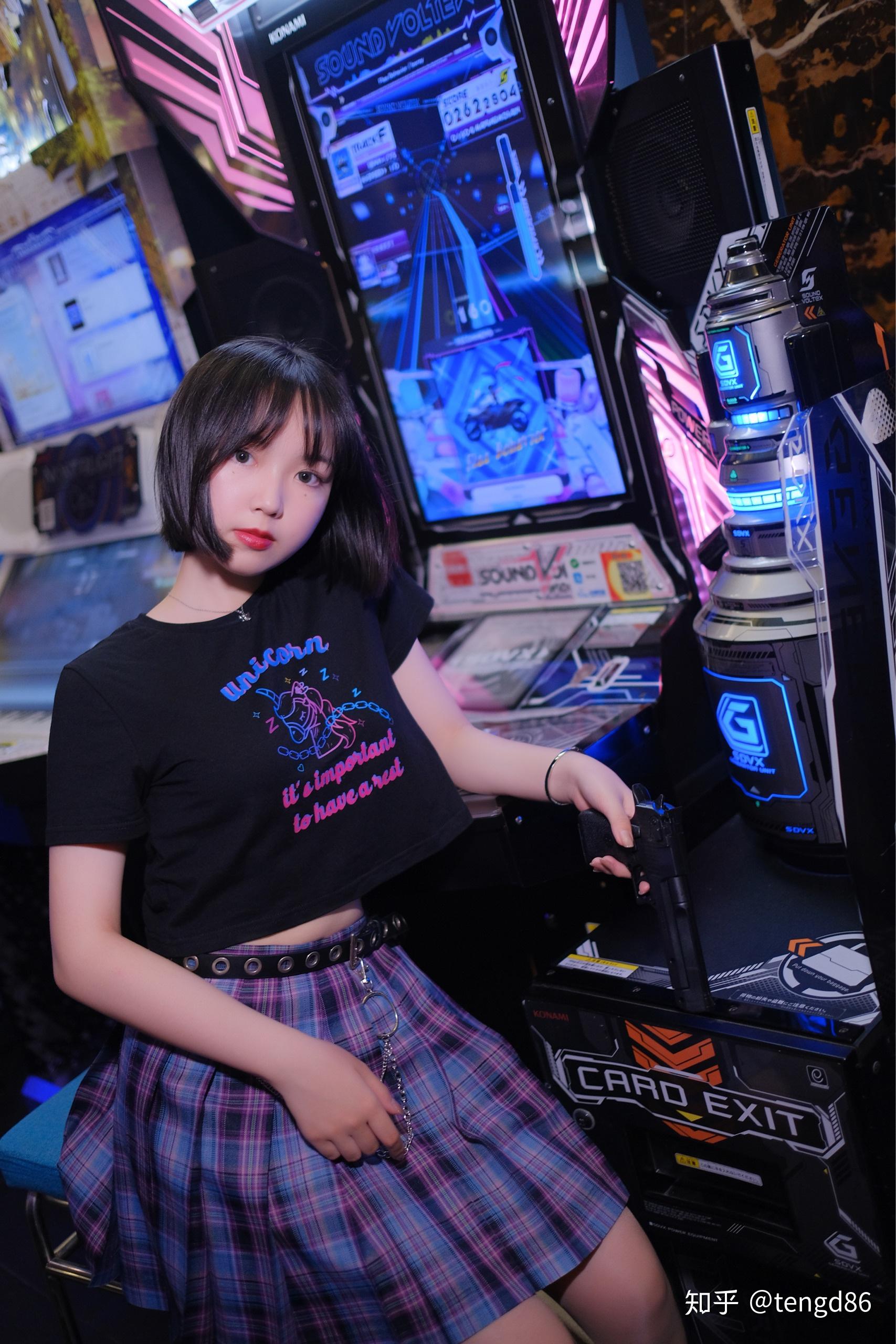 上海约拍赛博朋克电竞少女8月客片