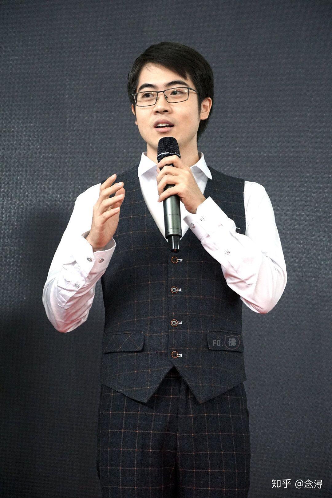 关注问题 67 写回答 登录/注册 默读 priest(网文作者) 默读(书 ))