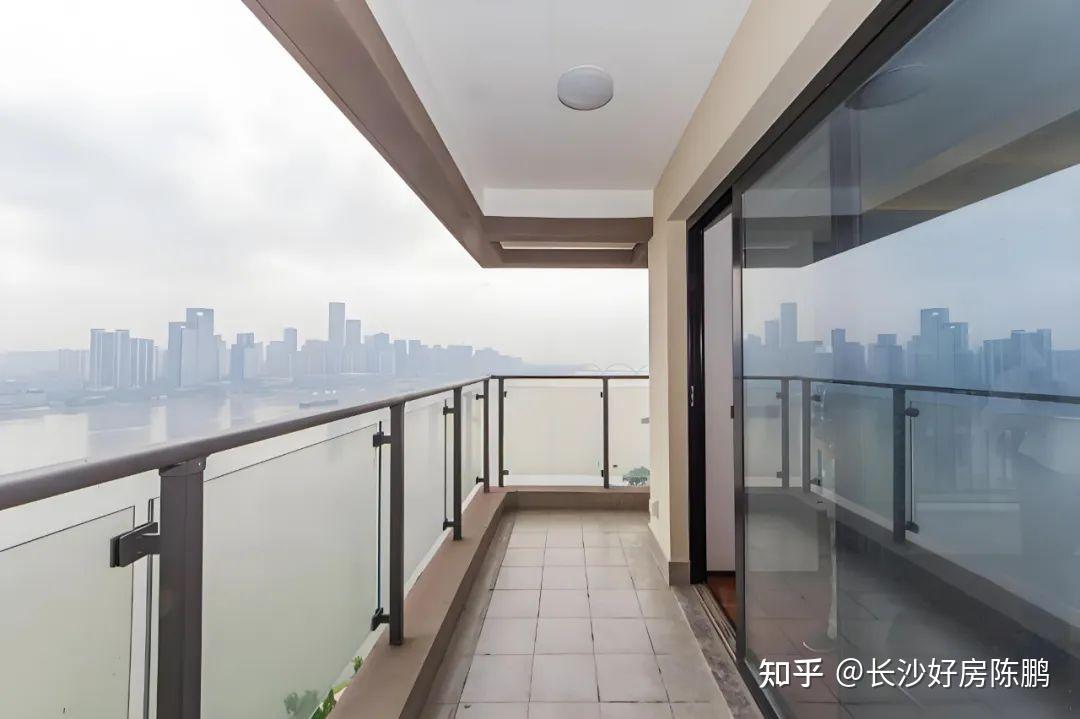 长沙一线江景豪宅：仅420万，绝版地段、市中心性价比第一 - 知乎