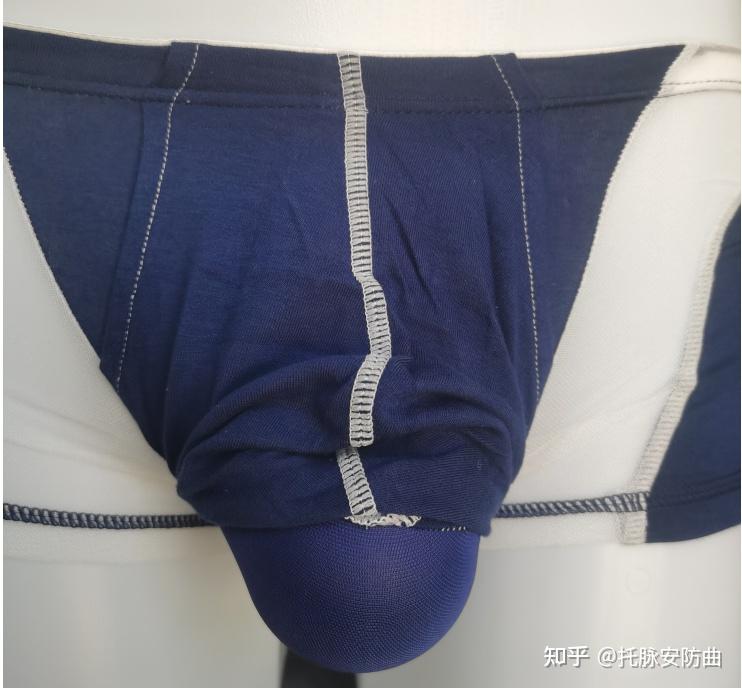 避免阴囊高温因为阴囊是热障冷缩的,阴囊收缩状态有利于血液循环顺畅