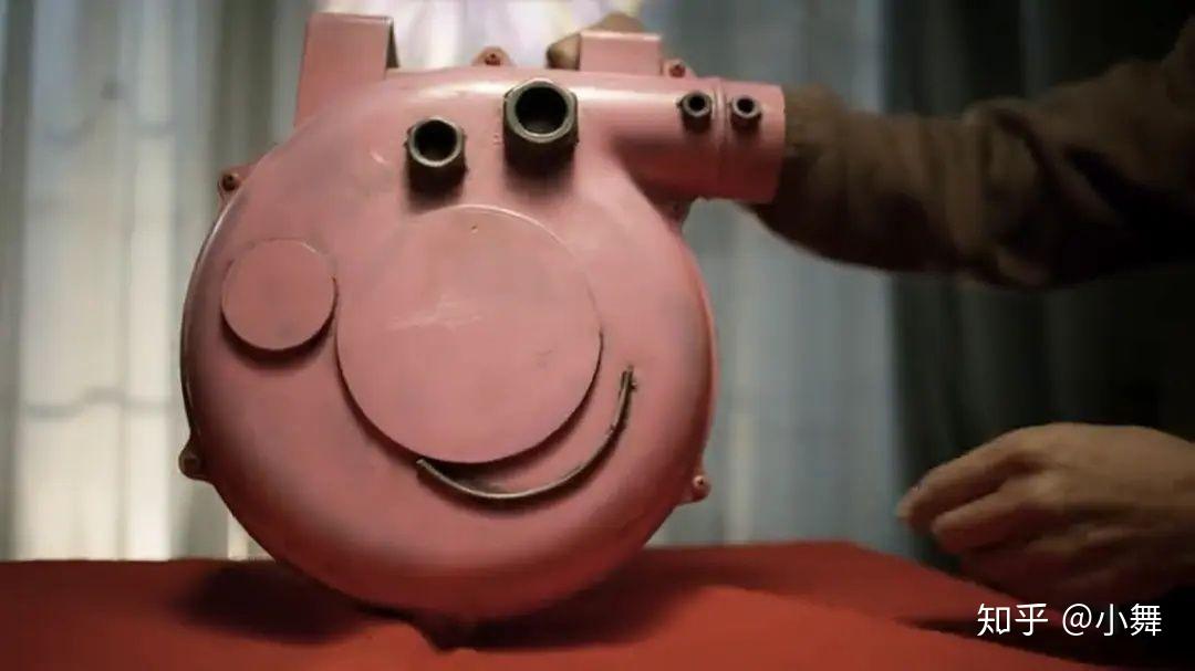 暗潮汹涌巨浪滔天排山倒海和电影风平浪静