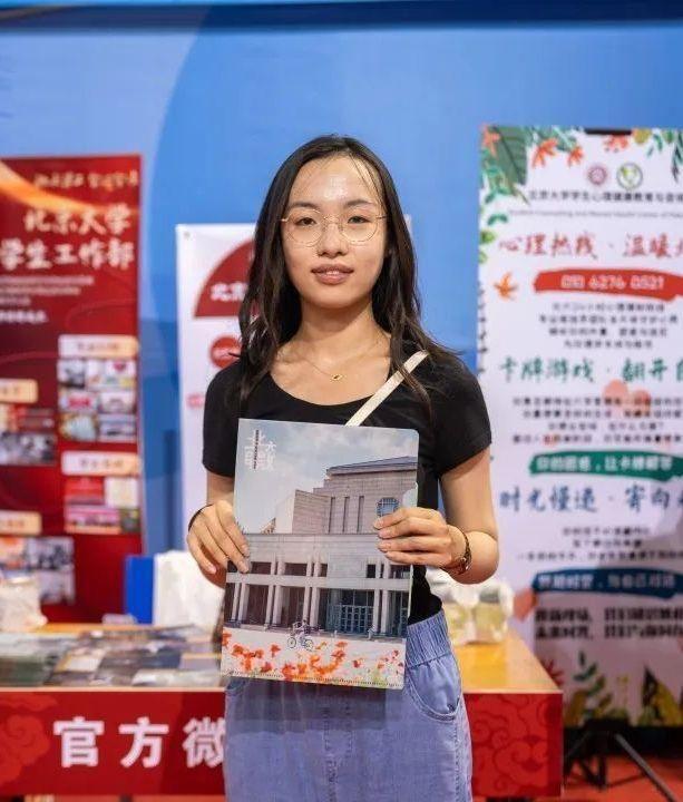 乌兰浩特一中王庭翊709分(裸分699分),为内蒙古理科总分状元,被清华