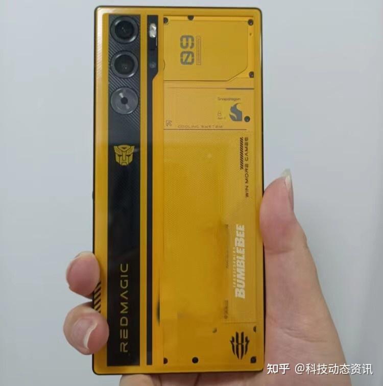 大黄蜂典藏版:第三代骁龙8 165w闪充 5500mah,16gb 512gb版仅6499元