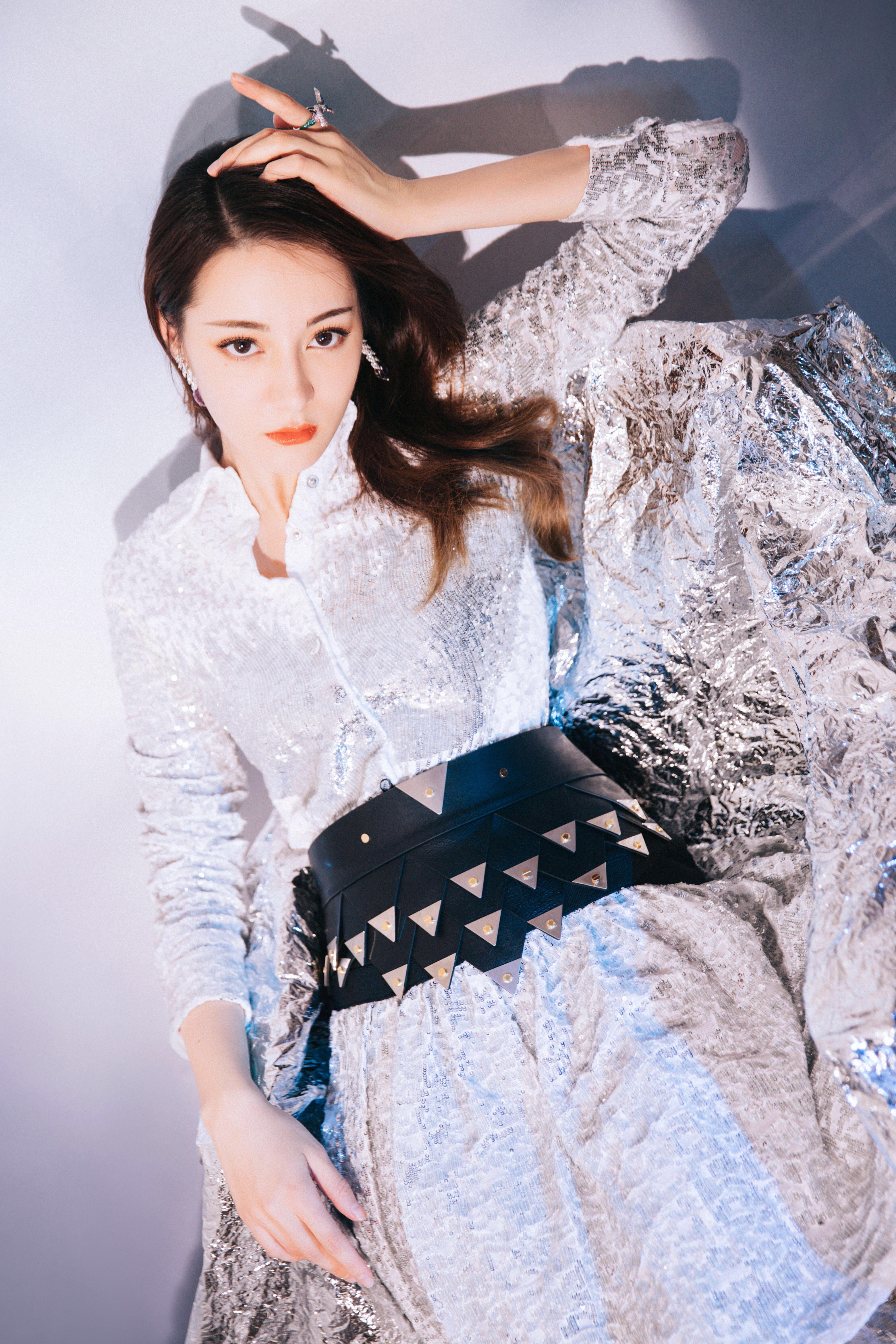 如何评价迪丽热巴的长相呢? - 知乎