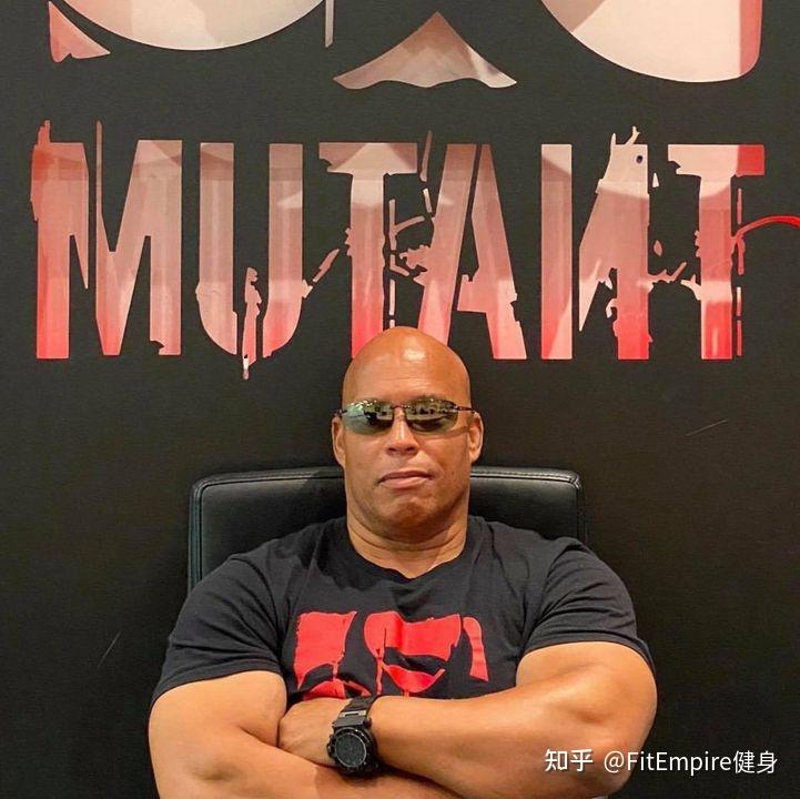 从肖恩·雷的训练理念中,我们可以看出匀称,协调的重要性.