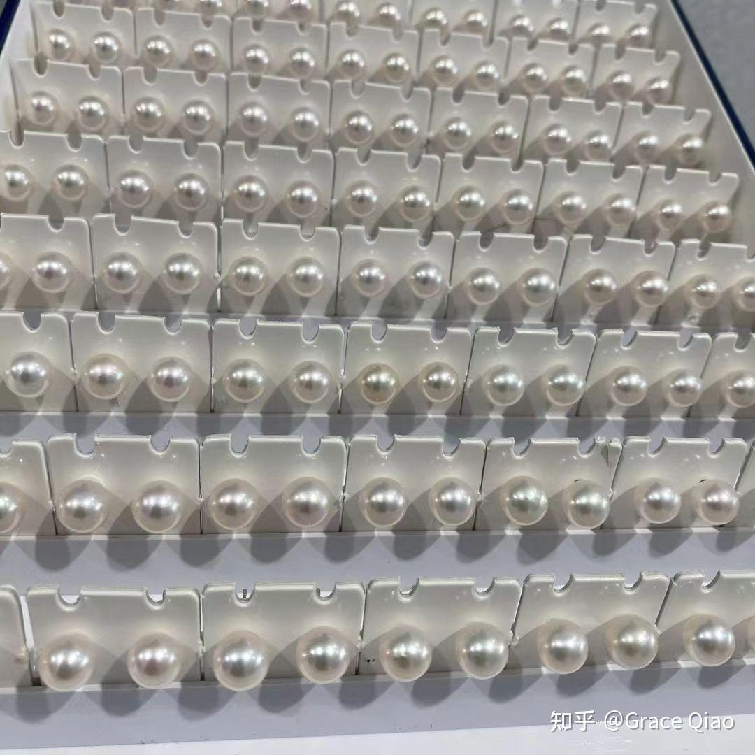 有时这些珍珠形状会像花或动物一样,不得不感叹大自然的鬼斧神工啊!